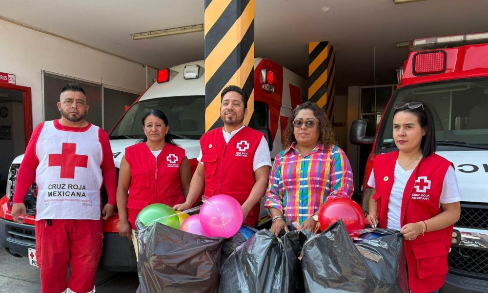 DIF Izúcar y Cruz Roja coordinan entrega de juguetes para beneficiar a ...